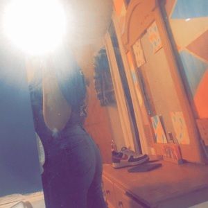 Meet your Posher, Carley